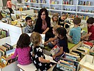 Stadtraetin Sibel Yueksel liest vor